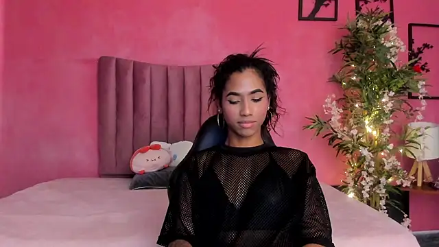 Alissemasiel online show from February 7, 6:55 pm