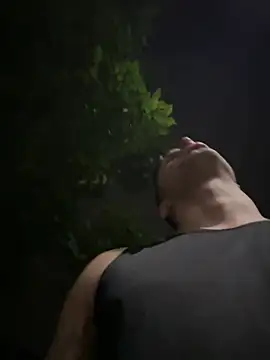 Snapshot of Fitmanx chatting on February 6, 3:48 am Fitmanx online show from February 6, 3:48 am