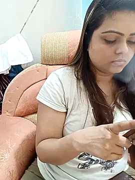 Snapshot of blue-berry07 chatting on October 12, 4:33 am blue-berry07 online show from October 12, 4:33 am