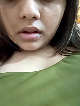 Snapshot of blue-berry07 chatting on November 14, 8:02 am blue-berry07 online show from November 14, 8:02 am