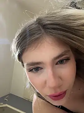 angeleyezlolita online show from February 4, 11:38 pm