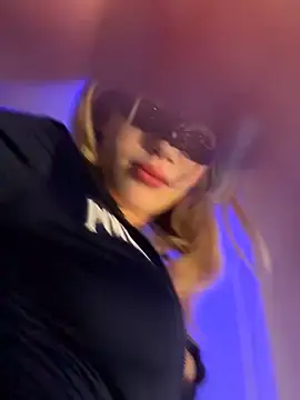 angeleyezlolita online show from February 13, 5:01 pm