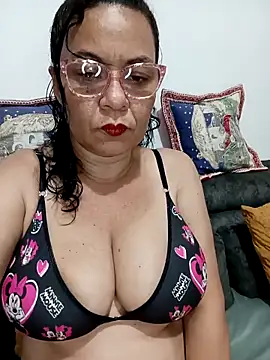 thefuckingowneroftits online show from November 30, 3:32 am