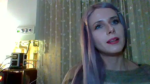 LuminousLady online show from March 2, 10:59 pm