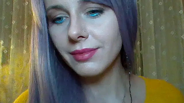 LuminousLady online show from March 7, 9:06 pm