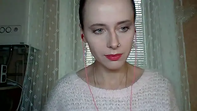 LuminousLady online show from October 6, 12:57 pm