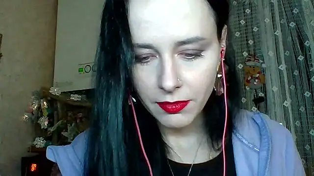 LuminousLady online show from January 10, 7:26 pm