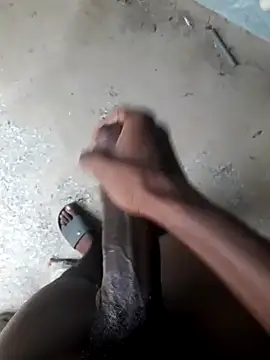 Snapshot of BigD634 chatting on February 9, 9:37 am BigD634 online show from February 9, 9:37 am