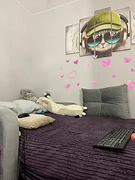 MollyMi0 online show from February 17, 9:19 pm