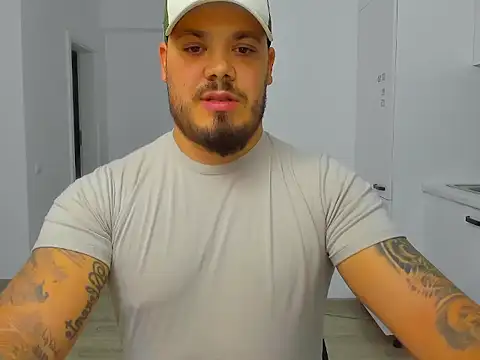 ZackMasterss online show from November 4, 7:13 pm