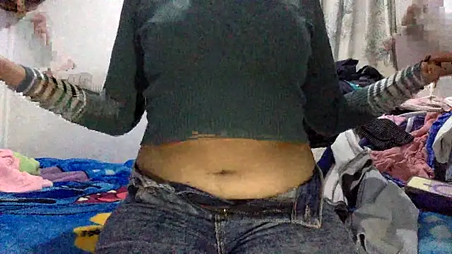 sharonlopez9611 online show from November 4, 3:05 am