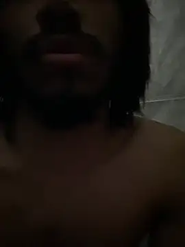 Mineirinho043 online show from May 21, 12:45 pm