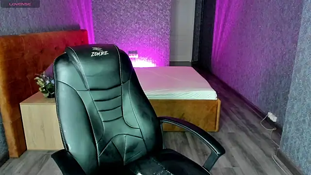 Snapshot of Mimi_Webb chatting on February 11, 12:37 pm Mimi Webb online show from February 11, 12:37 pm