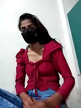 fuungirl38 online show from March 3, 7:17 pm