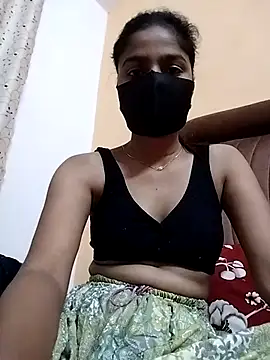 fuungirl38 online show from April 7, 4:07 pm