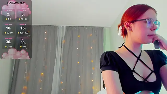 Mia Luw online show from March 5, 3:51 pm