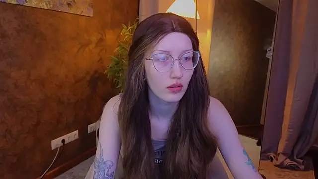 lissaros online show from March 5, 5:18 am