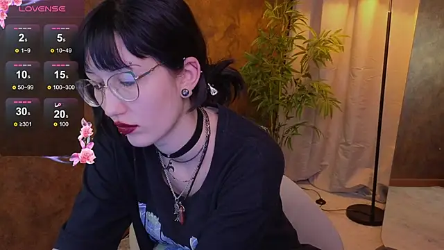 lissaros online show from March 11, 11:23 am