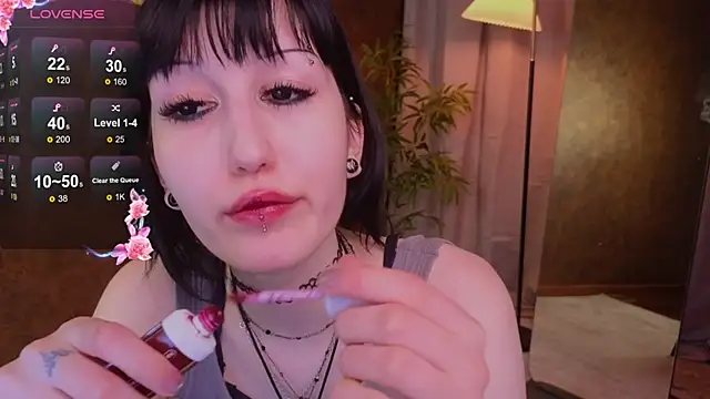 lissaros online show from March 16, 8:21 am