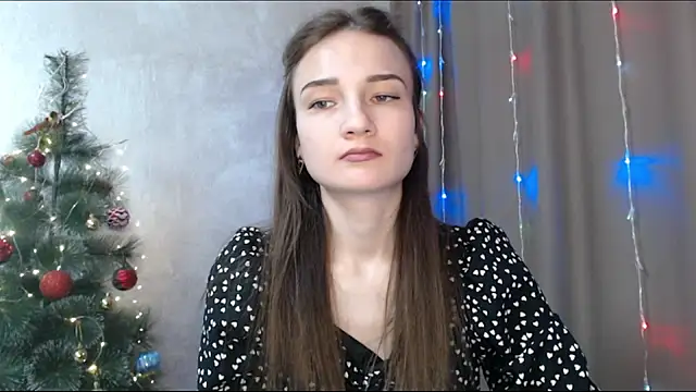 RoyalDessertt online show from December 23, 8:45 am