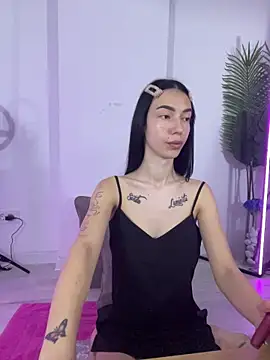 Celine Roxelle online show from November 10, 5:39 am