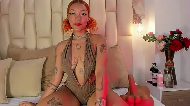 Snapshot of cattaleya_get chatting on October 15, 12:38 pm cattaleya get online show from October 15, 12:38 pm