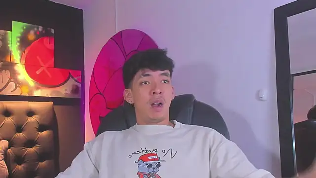 ISAAC CRYSTON online show from September 19, 7:36 pm