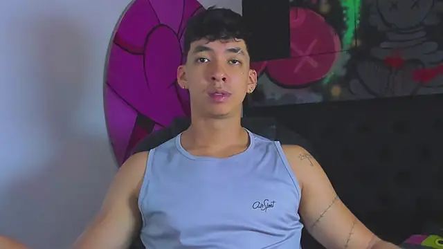 ISAAC CRYSTON online show from October 12, 8:08 pm