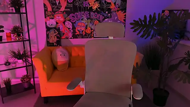 KiraMontoya online show from March 1, 8:53 pm