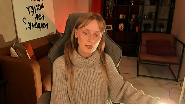 KiraMontoya online show from September 26, 6:01 pm