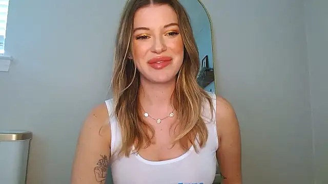 rileydepp online show from March 6, 11:09 pm