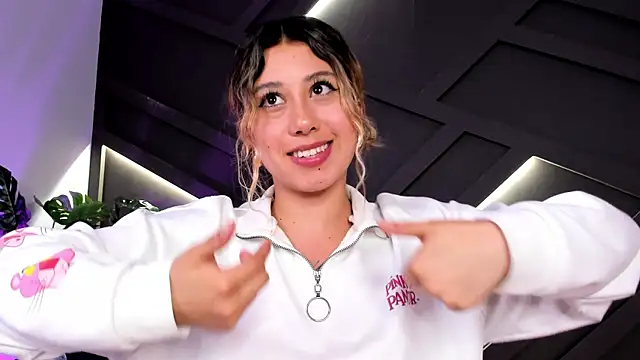 cloe palmer online show from February 20, 8:47 pm