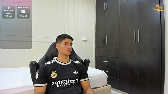 ANDRES STUD online show from April 13, 4:07 am