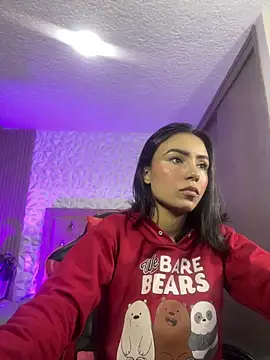 julieta fn online show from March 24, 2:33 pm