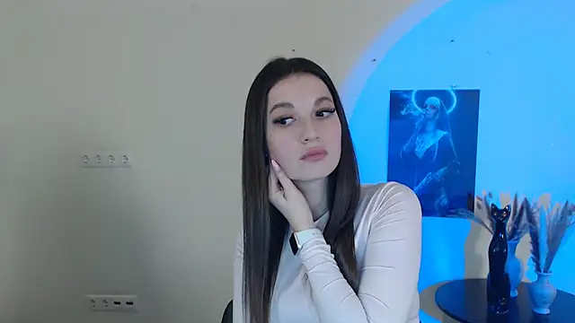 Eva Eldis online show from March 9, 5:39 pm