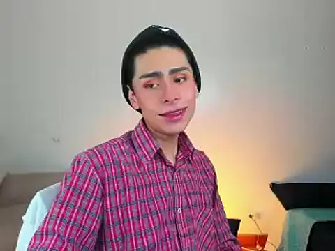 Snapshot of steve__gray chatting on February 13, 2:09 pm steve gray online show from February 13, 2:09 pm