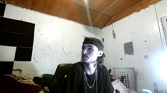 Snapshot of nuttyking2022 chatting on October 27, 5:00 am nuttyking2022 online show from October 27, 5:00 am