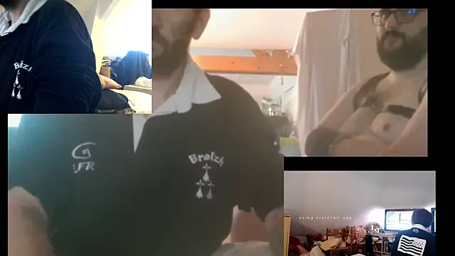 Snapshot of Mastersanges chatting on October 14, 3:46 pm Mastersanges online show from October 14, 3:46 pm