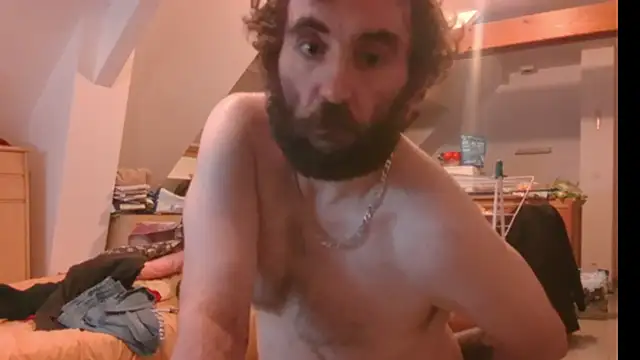 Snapshot of Mastersanges chatting on February 13, 11:56 pm Mastersanges online show from February 13, 11:56 pm