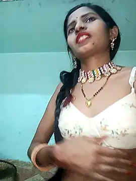 hotqueenrathor online show from February 12, 4:22 pm