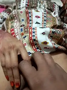 hotqueenrathor online show from March 16, 9:38 am