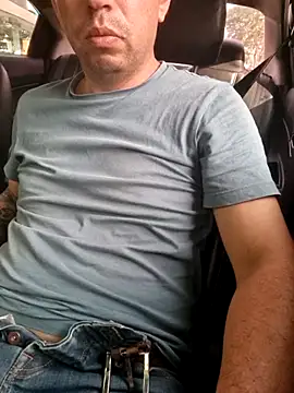 reyarturs13 online show from February 6, 9:06 pm