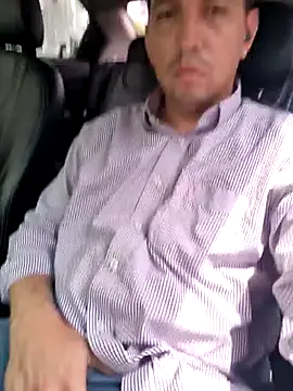 reyarturs13 online show from February 18, 5:10 pm