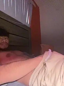 Snapshot of Latinangel7 chatting on September 27, 10:20 am Latinangel7 online show from September 27, 10:20 am