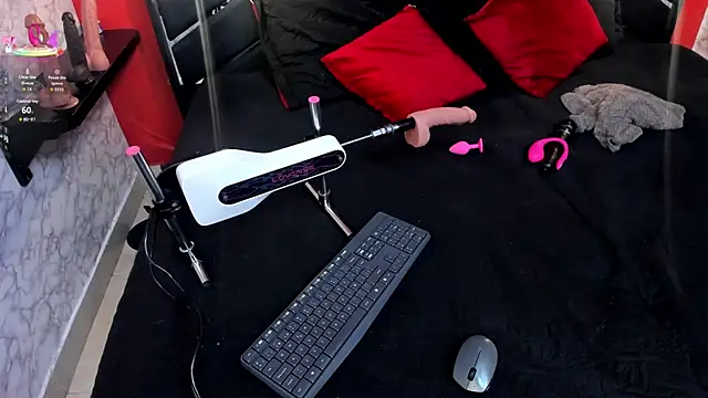 IVISBOUNCYASS online show from March 1, 12:51 pm