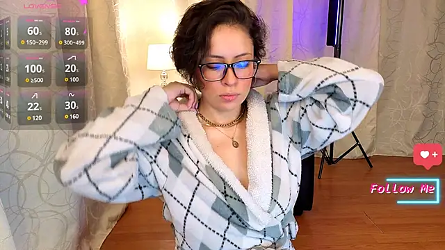 sophia dumont online show from February 23, 2:07 am