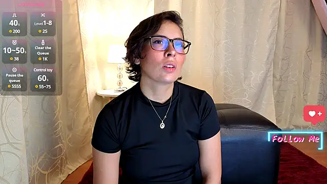 sophia dumont online show from March 3, 2:26 am