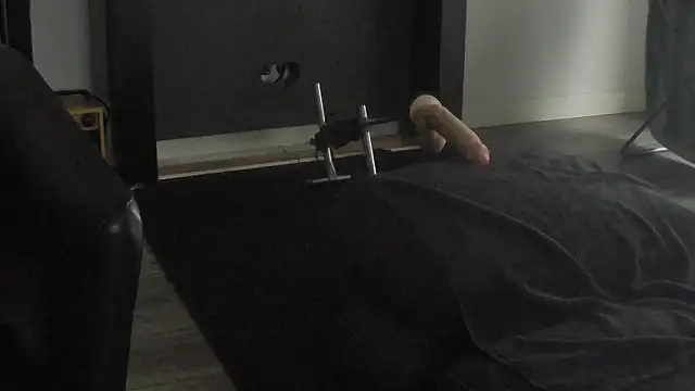 YourLoveBoyKevin online show from March 21, 3:04 pm