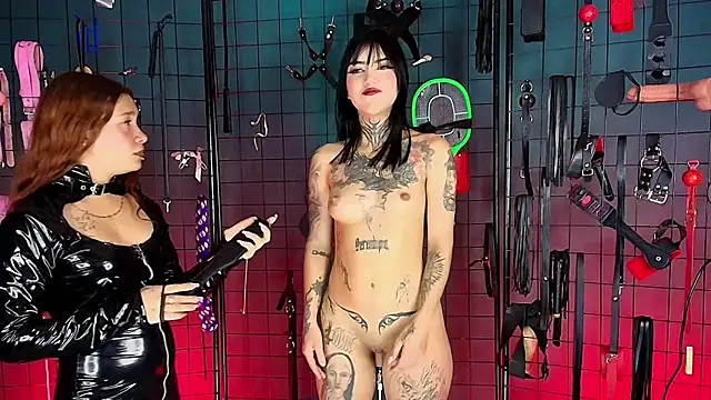 Alice and rose bdsm online show from January 16, 3:32 am