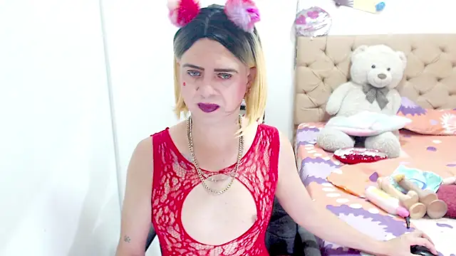 Snapshot of Dolldirtyxxx chatting on September 14, 5:17 am Dolldirtyxxx online show from September 14, 5:17 am